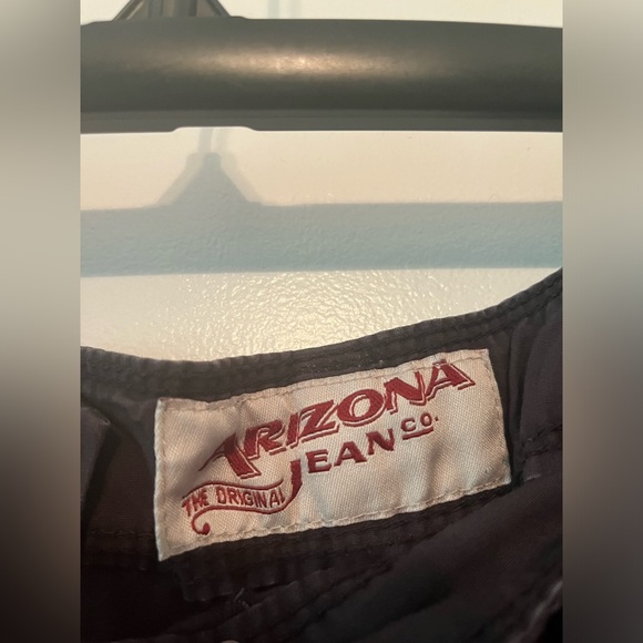 🩳 Arizona dark brown cotton shorts. Size 34. No stains or tears. 🩳 - Picture 5 of 6